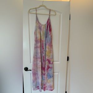 9 seed tie dye coverup.